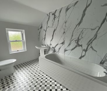2 bedroom semi-detached house to rent - Photo 3