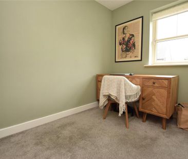 3 bedroom townhouse to rent - Photo 2