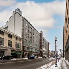 1 room apartment of 49m² in Quebec - Photo 2