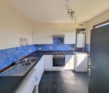 2 bedroom flat to rent - Photo 6