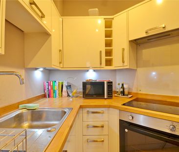 Wick Road, Brislington - Photo 5