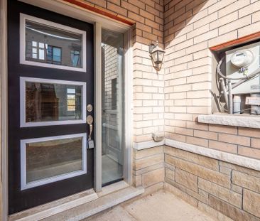 For Lease - 69 Inverary Crescent, Vaughan, Ontario - Photo 4