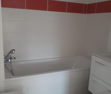 LA BRUFFIERE - Photo 6