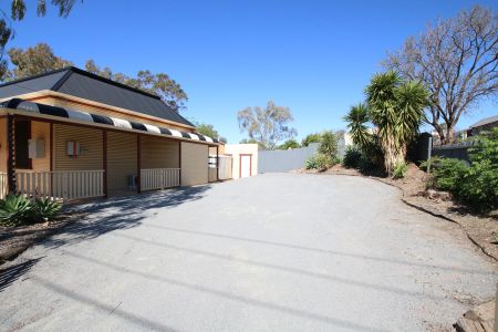381 Oxide Street - Photo 3