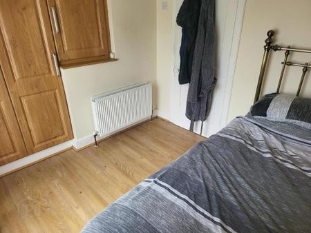 64 Brownlow Terrace, Lurgan, Craigavon, BT67 9AU - Photo 5