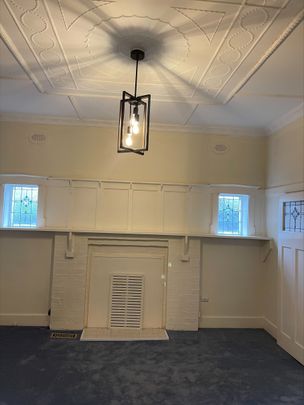 6 Hurstmon Street MALVERN EAST - Photo 1