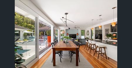 Where refined design meets relaxed Noosa living - Photo 5
