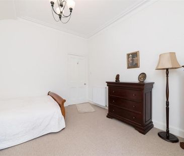 2 bedroom maisonette to rent - Photo 4