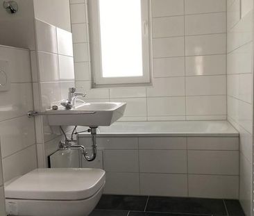 So schön: 2 renovierte Zimmer mit Balkon - Foto 1