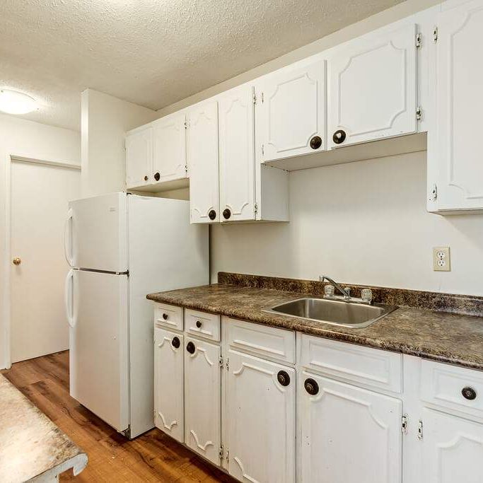 Classic Suite - 1 Bedroom - Photo 1