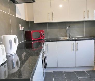 5 bedroom house share to rent - Photo 4