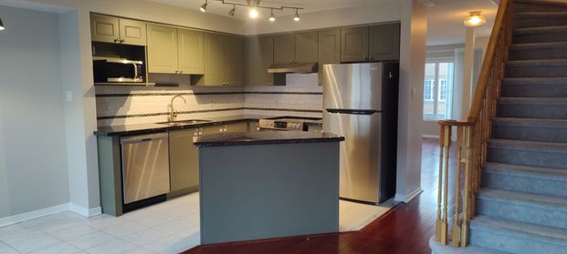 For Lease - 5530 Glen Erin Drive Unit# 76, Mississauga, Ontario - Photo 1