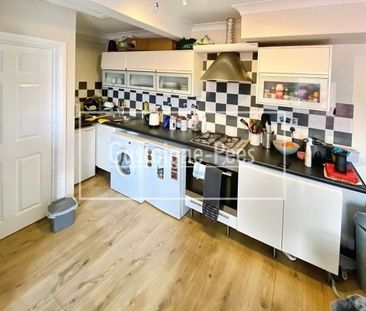 ., Denzil Road, Guildford - Photo 5