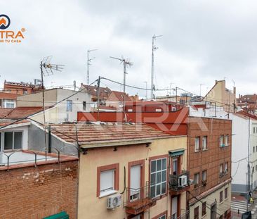 Ático de alquiler en Calle de Benjamín, Valdeacederas - Photo 5