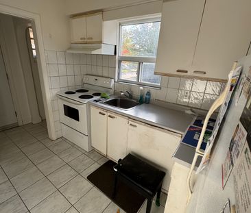 For Lease - 32 Newton Drive, Toronto, Ontario - Photo 6