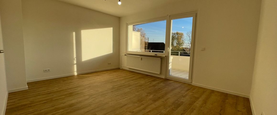 *Balkon*Tageslichtbad*Erstbezug nach Sanierung* - Foto 1