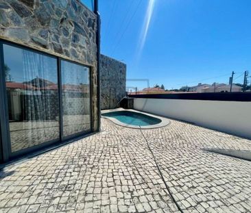 3 bedroom luxury House for rent in Alcoitao, Cascais e Estoril, Cas... - Photo 1