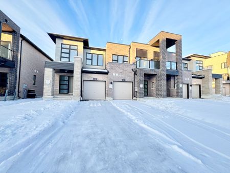 For Lease - 12 Harvey Bunker Crescent, Markham, Ontario - Photo 4