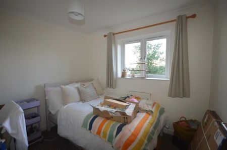 2 bedroom bungalow to rent - Photo 4