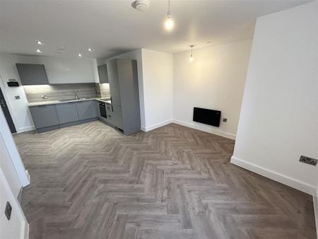 1 bedroom apartment to rent - Photo 2