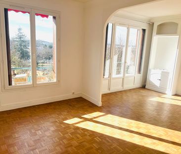 Location Appartement 4 pièces 81m² - Photo 3