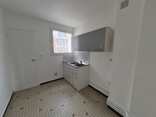 Location Appartement 2 pièces 43m² LILLE 59160 - Photo 1