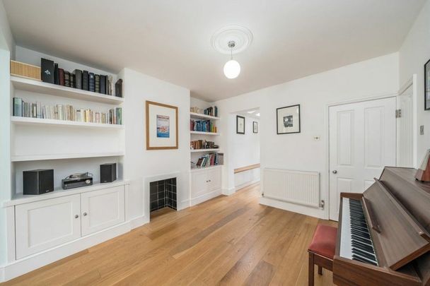 Napier Road, Old Isleworth, TW7 - Photo 1