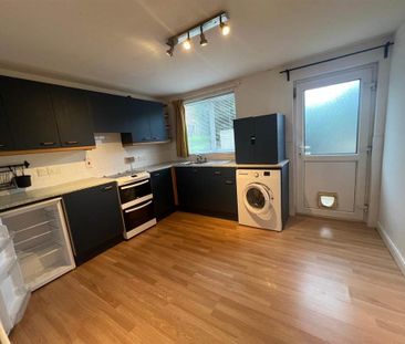 118 Grand Street, Lisburn, BT27 4UE - Photo 2