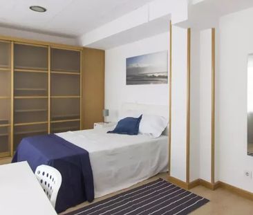 Avenida de América, Madrid, Community of Madrid 28028 - Photo 5