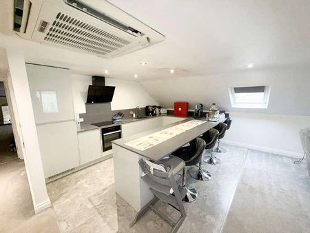 Lower Road, Hockley, SS5 - Photo 5