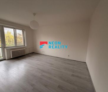 Pronájem bytu 1+1 35 m2 - Photo 1