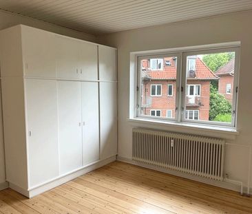 Skøn 2-værelses lejlighed i Odense - Foto 2