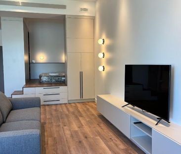 Loft style condo de luxe 3 1/2 - Photo 3