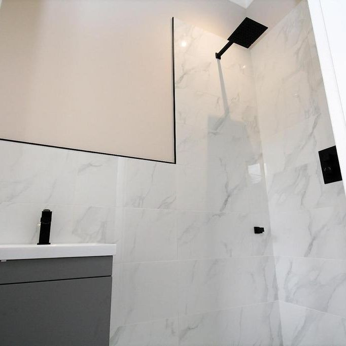 3 bedroom apartment to rent - Photo 1