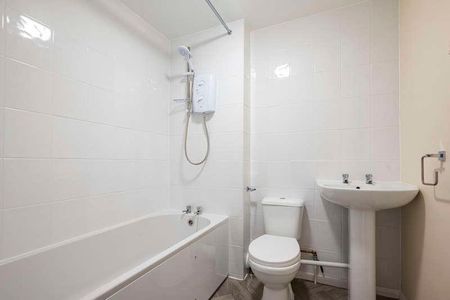 Sudbury, Suffolk, CO10 - Photo 5