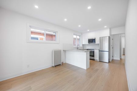 For Lease - 54 Mcnairn Avenue Unit# Upper, Toronto, Ontario - Photo 2