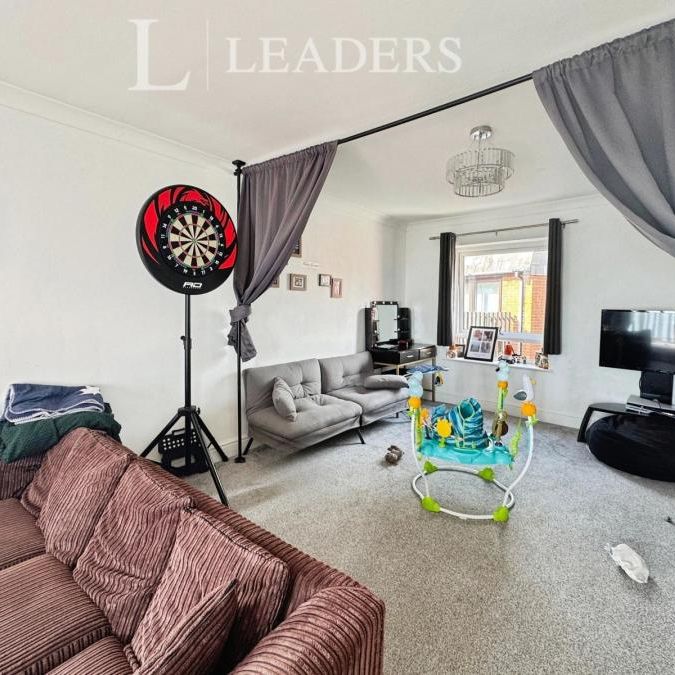 2 bedroom apartment to rent Ambleside Court, Marine Parade East, Clacton-on-Sea, CO15 - Photo 1
