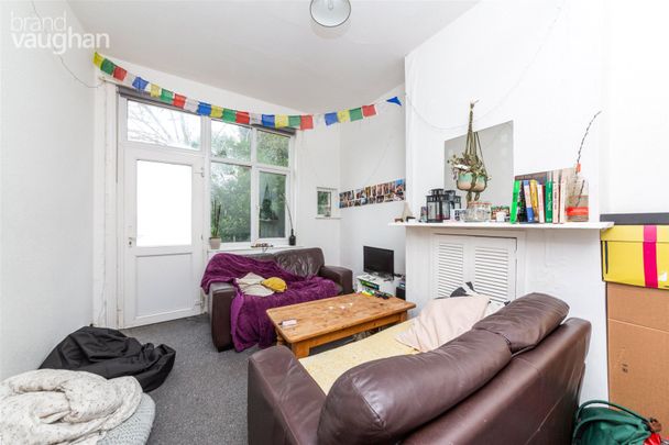 4 bedroom terraced house to rent - Photo 1