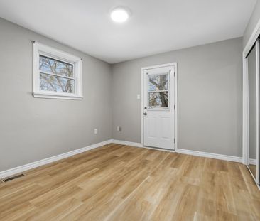 For Lease - 176 Sydenham Street Unit# Upper, Cobourg, Ontario - Photo 3