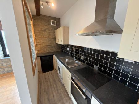2 bedroom flat to rent - Photo 4