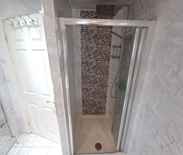 4 bedroom detached house share to rent - Photo 2