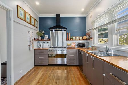 Home For Rent - Photo 5