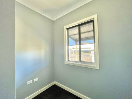 13 Pax Road Traralgon VIC - Photo 3