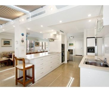 Stunning Dual-Level Home with North Aspect & Coastal Views - Photo 4