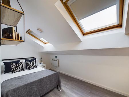 4 bedroom flat to rent - Photo 5