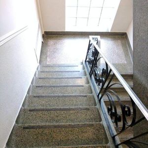 GHETTO MCGILL- STUDIO RENOVÉ & MEUBLÉ- EMPLACEMENT EXCEPTIONNEL - Photo 3