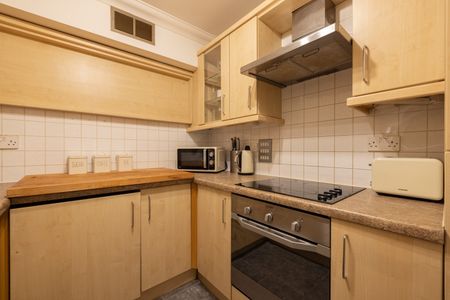 1 Bed Flat, Fitzroy Street, W1T - Photo 5