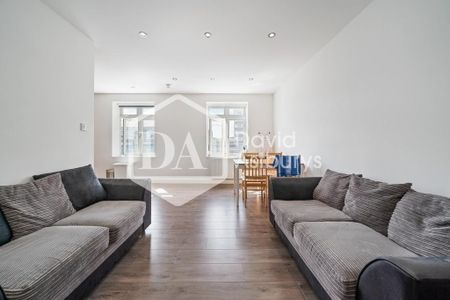 3 bedroom apartment to rent - Photo 4