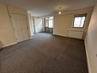 Fremington Court, Coventry - Photo 2
