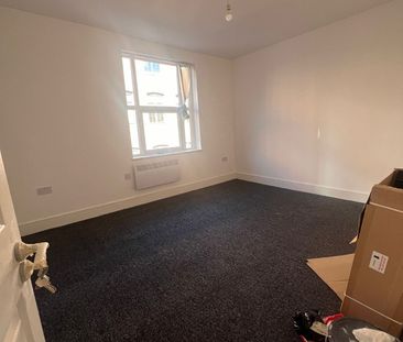 3 Bed Terraced House, Bede Street, LE3 - Photo 2